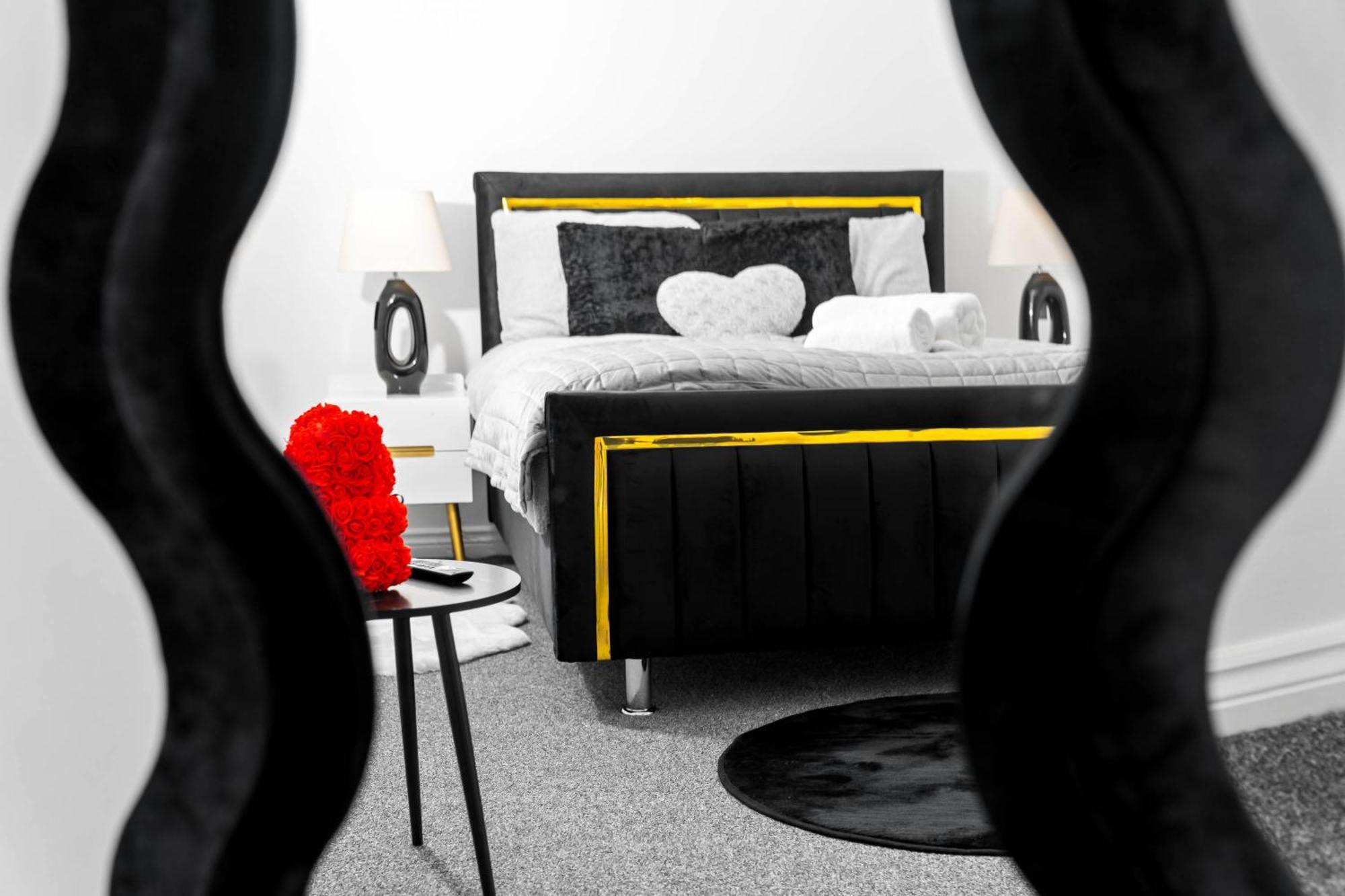 Harmony House 3 Bedroom New Build For Families, Contractors, Black Country Museum Sleeps 6 Типтън Екстериор снимка